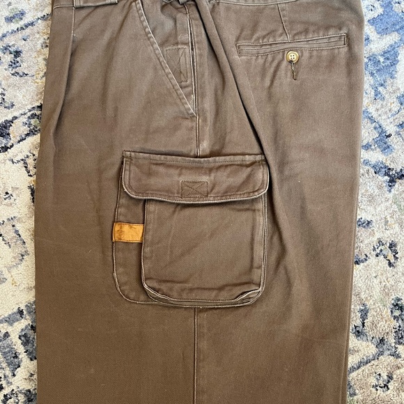 Men’s Orvis Khaki Pants - Picture 6 of 8